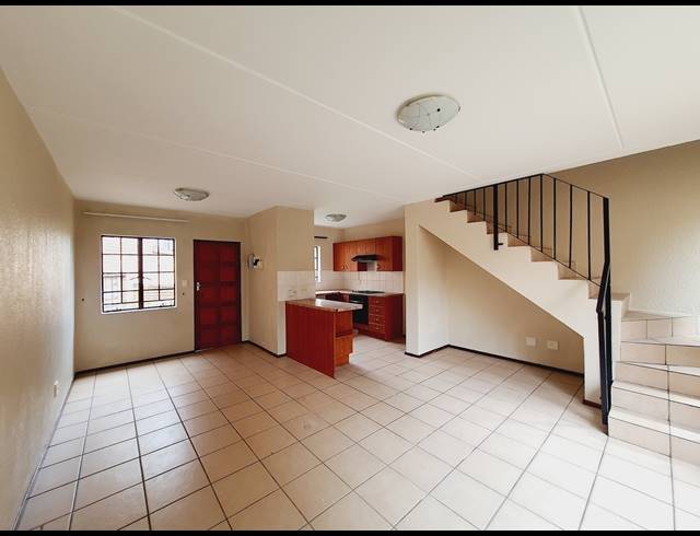 2 BEDROOM APARTMENT RENTED IN HALFWAY GARDENS